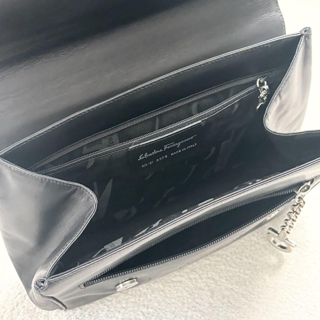 Salvatore Ferragamo Shoulder Bag Purse Gancini Leather Authentic Black