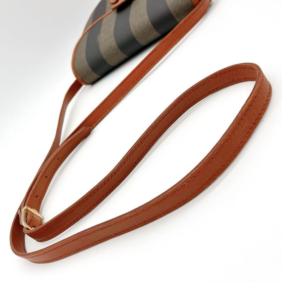 FENDI Shoulder Bag Purse Pecan PVC Leather Brown Black Authentic