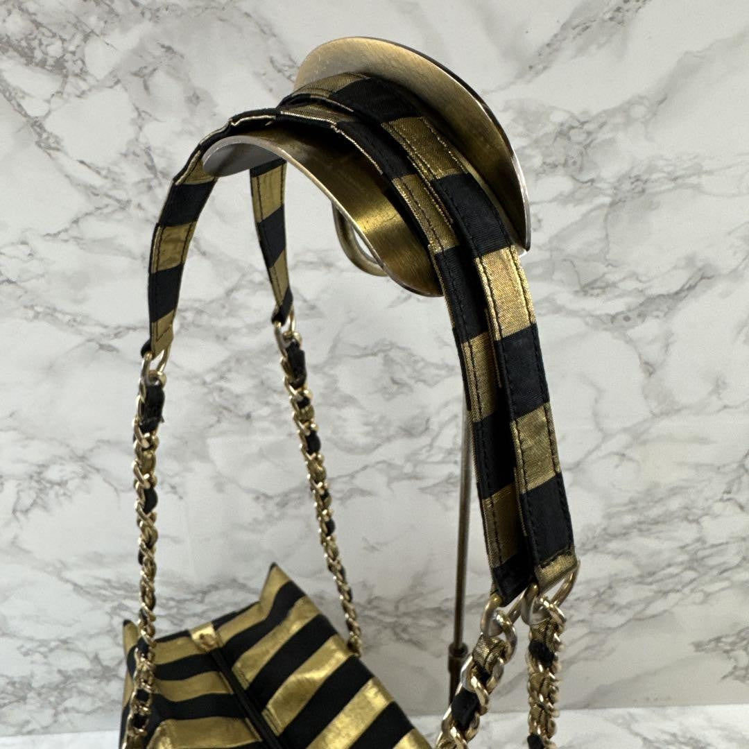 Valentino Garavani Shoulder Bag Purse Logo Black Gold Authentic