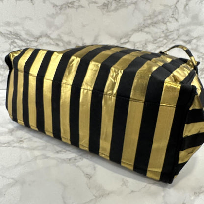 Valentino Garavani Shoulder Bag Purse Logo Black Gold Authentic