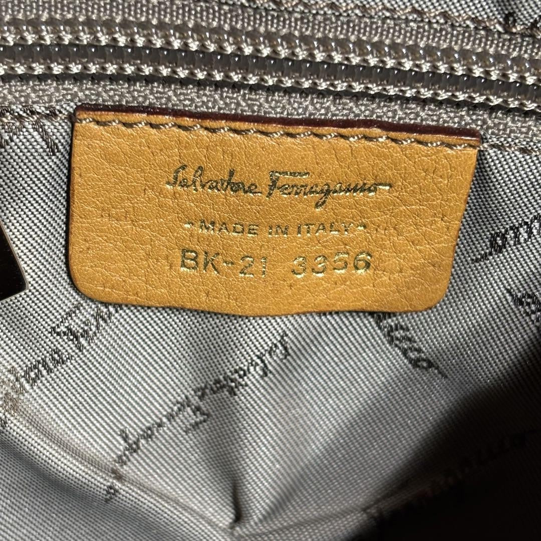 Salvatore Ferragamo shoulder bag Purse Brown Leather Women's Used Authentic