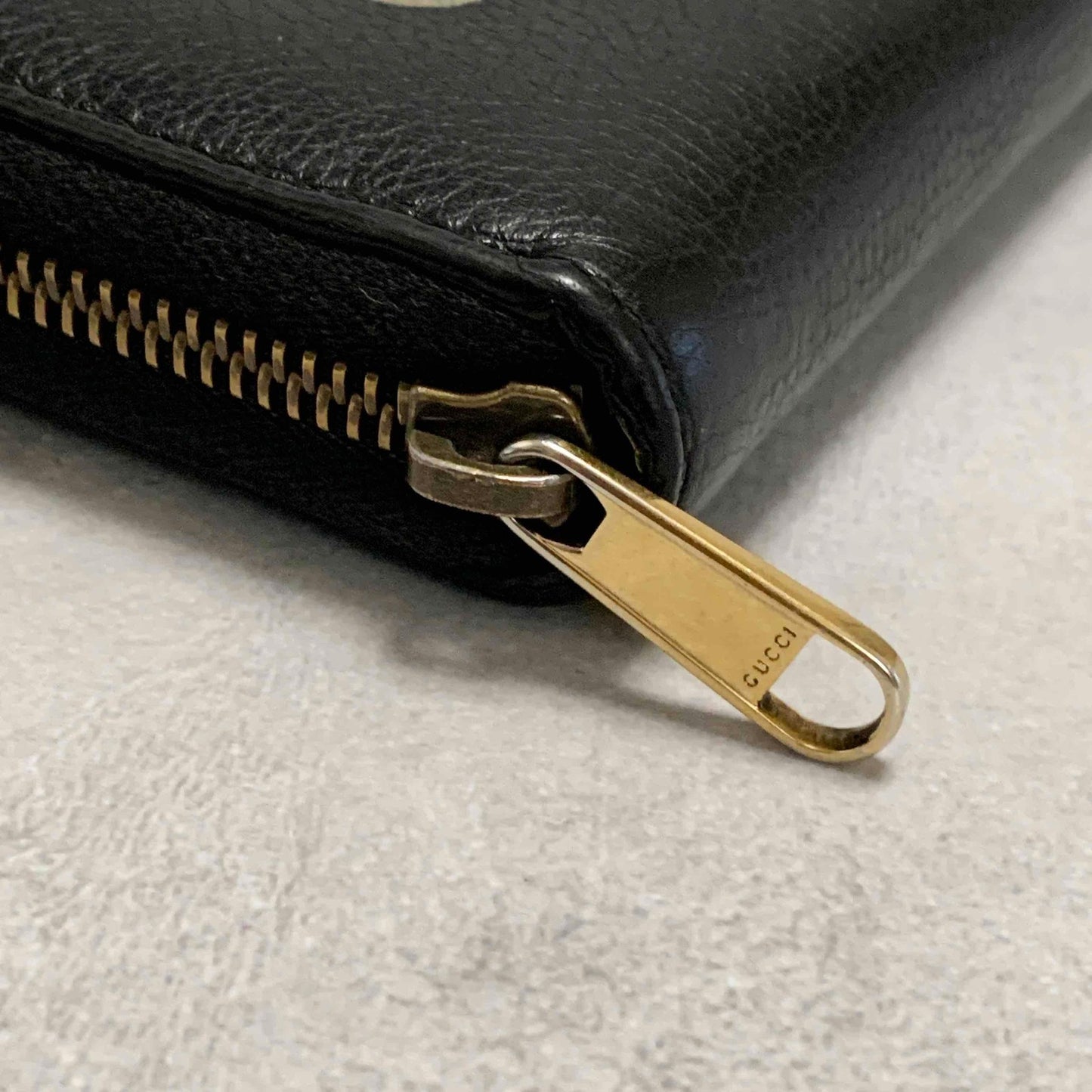 GUCCI Wallet Vintage Logo Sherry Line Interlocking GG Purse Round Zip Long Black