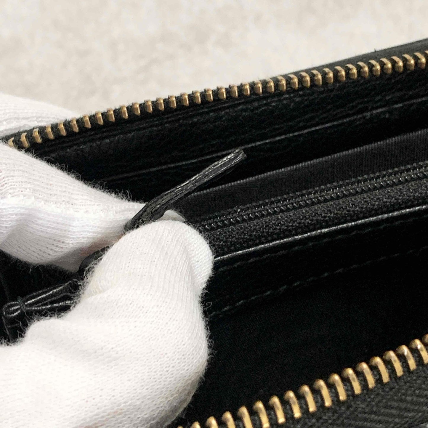 GUCCI Wallet Vintage Logo Sherry Line Interlocking GG Purse Round Zip Long Black