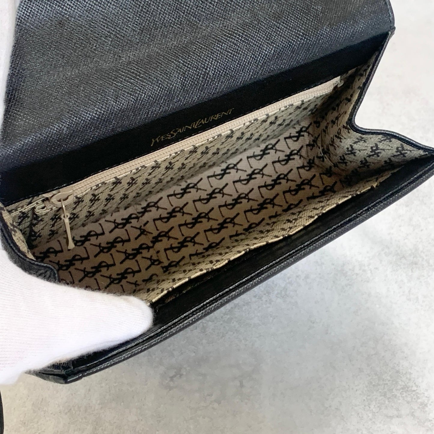 Saint Laurent Bag YSL Shoulder Purse  		Leather Black Gold Vintage Authentic