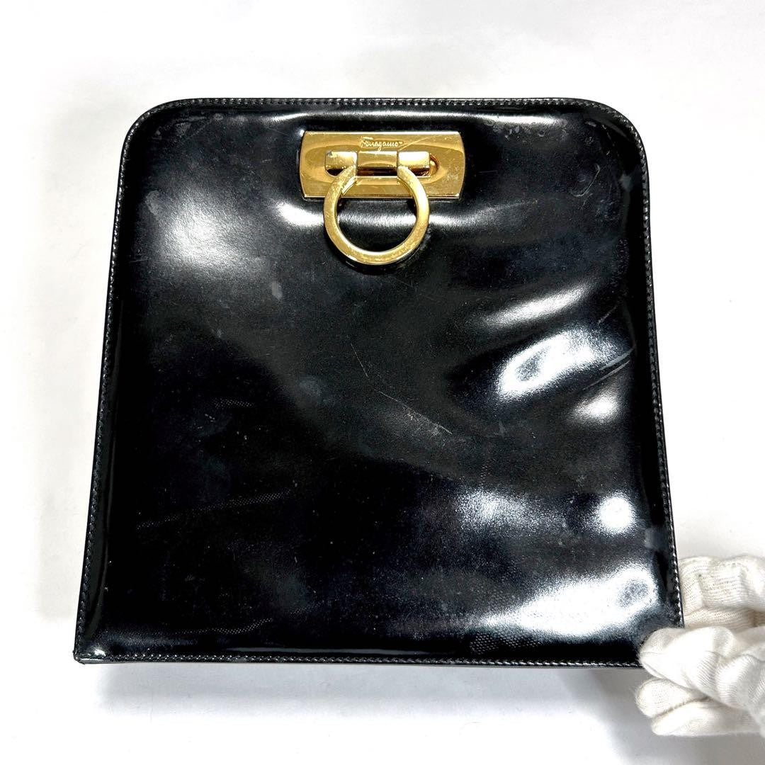 Salvatore Ferragamo shoulder bag Purse Gancini Black Authentic Leather Women's