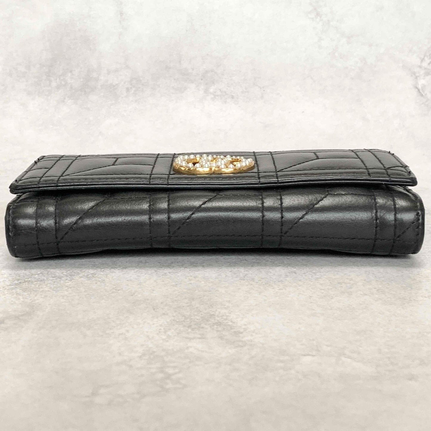 GUCCI GG Marmon Long Wallet Flap Quilted Leather Black Gold Used Auth Women's