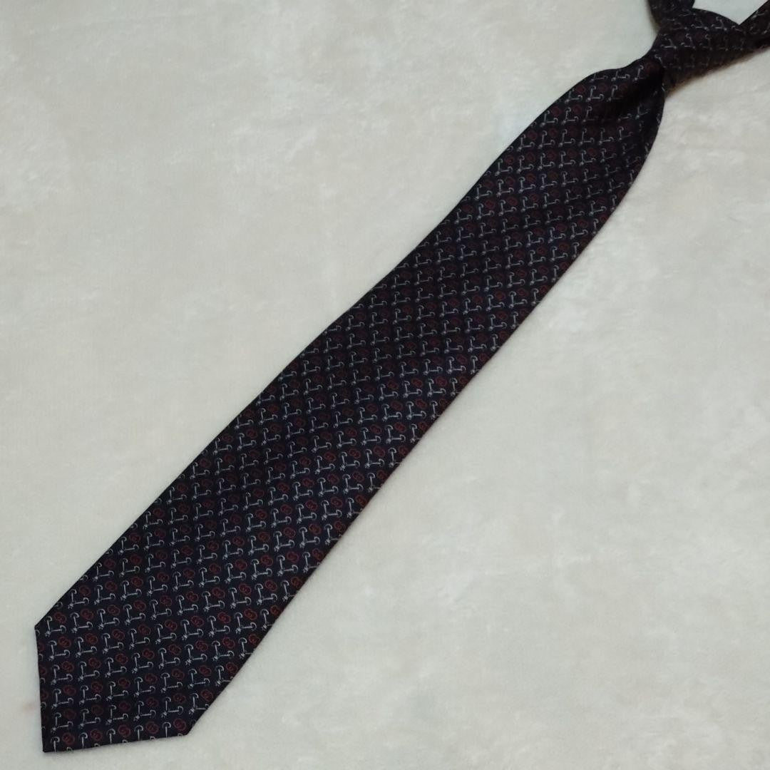 GUCCI Necktie Tie GG pattern Black Geometric Made in Italy 100% Silk Authentic