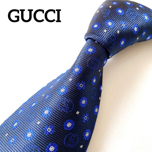 GUCCI Necktie Tie interlocking GG Geometric All over Polka Dot pattern Authentic