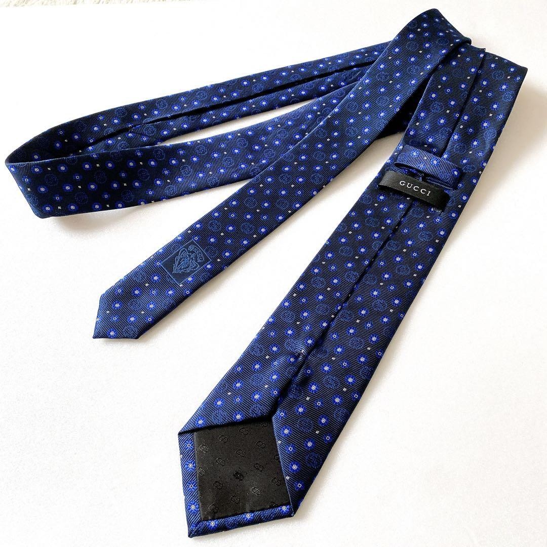 GUCCI Necktie Tie interlocking GG Geometric All over Polka Dot pattern Authentic