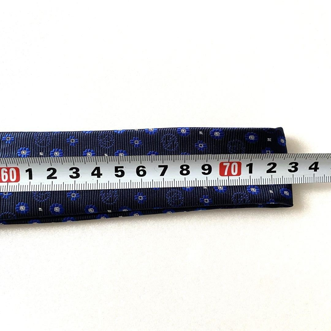 GUCCI Necktie Tie interlocking GG Geometric All over Polka Dot pattern Authentic