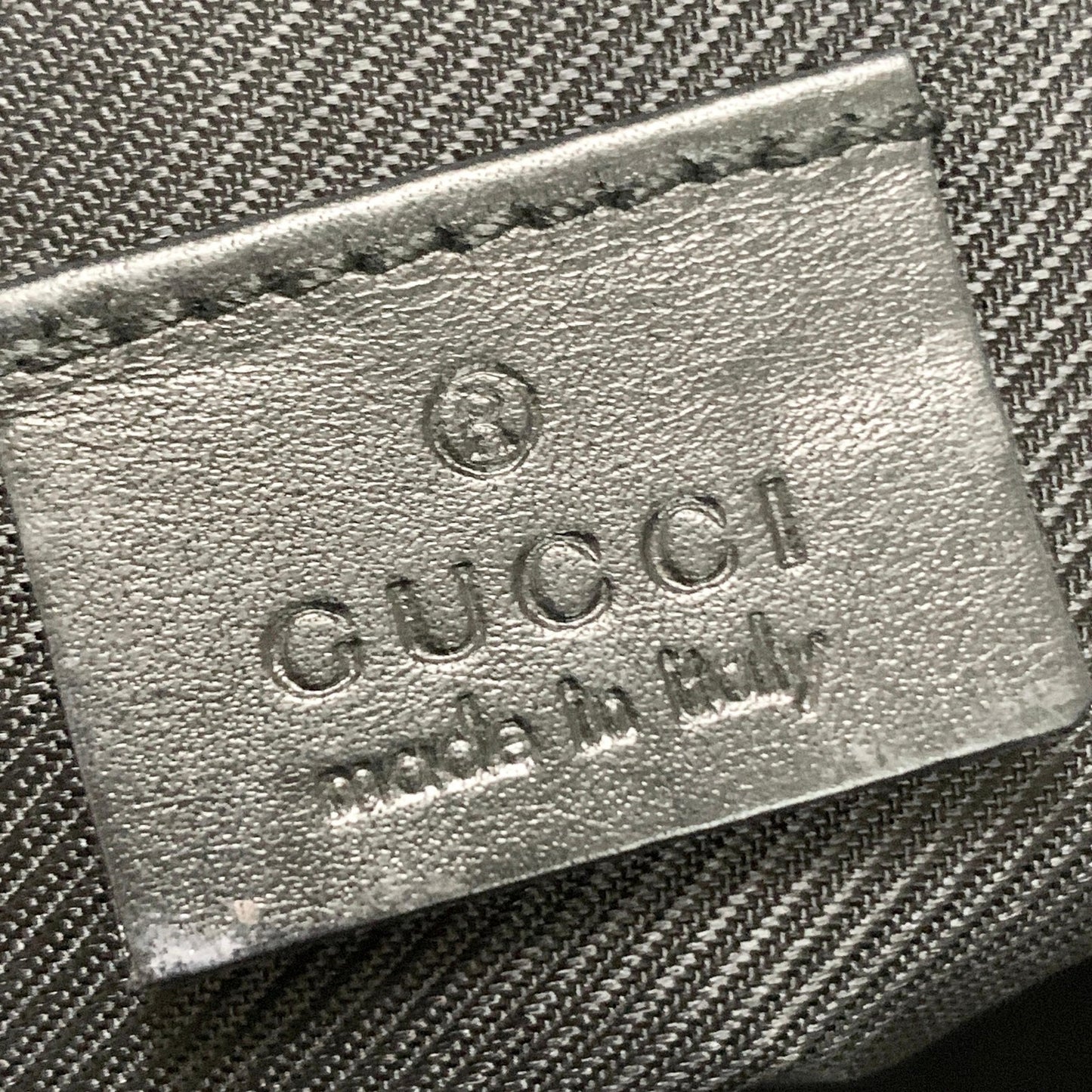 GUCCI Pouch GG  Shima Purse Cosmetic Leather Black Gold Used Authentic