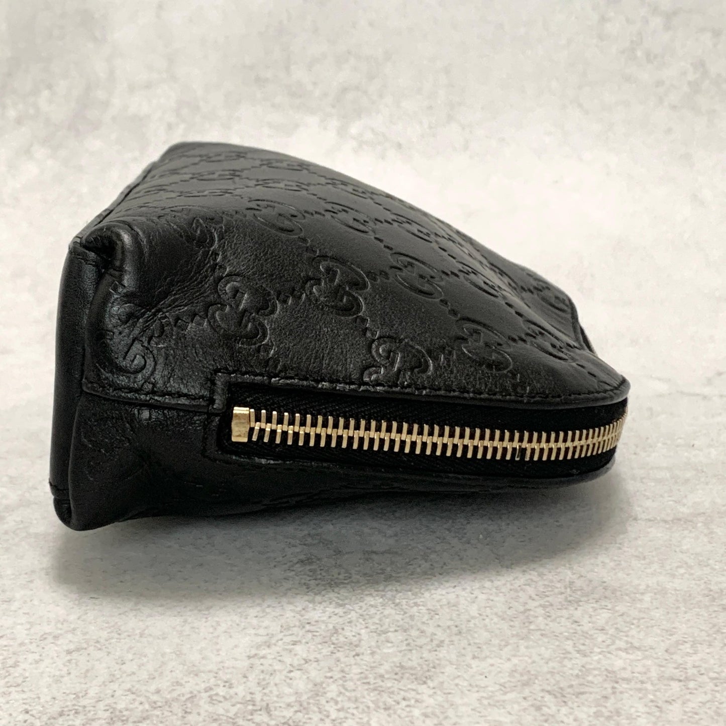 GUCCI Pouch GG  Shima Purse Cosmetic Leather Black Gold Used Authentic