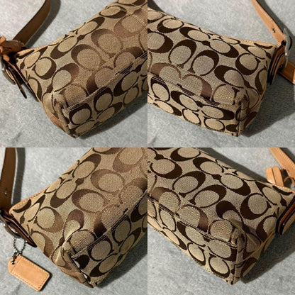 COACH Accessory Pouch Hand Bag Tote Purse Signature Leather Beige Authentic