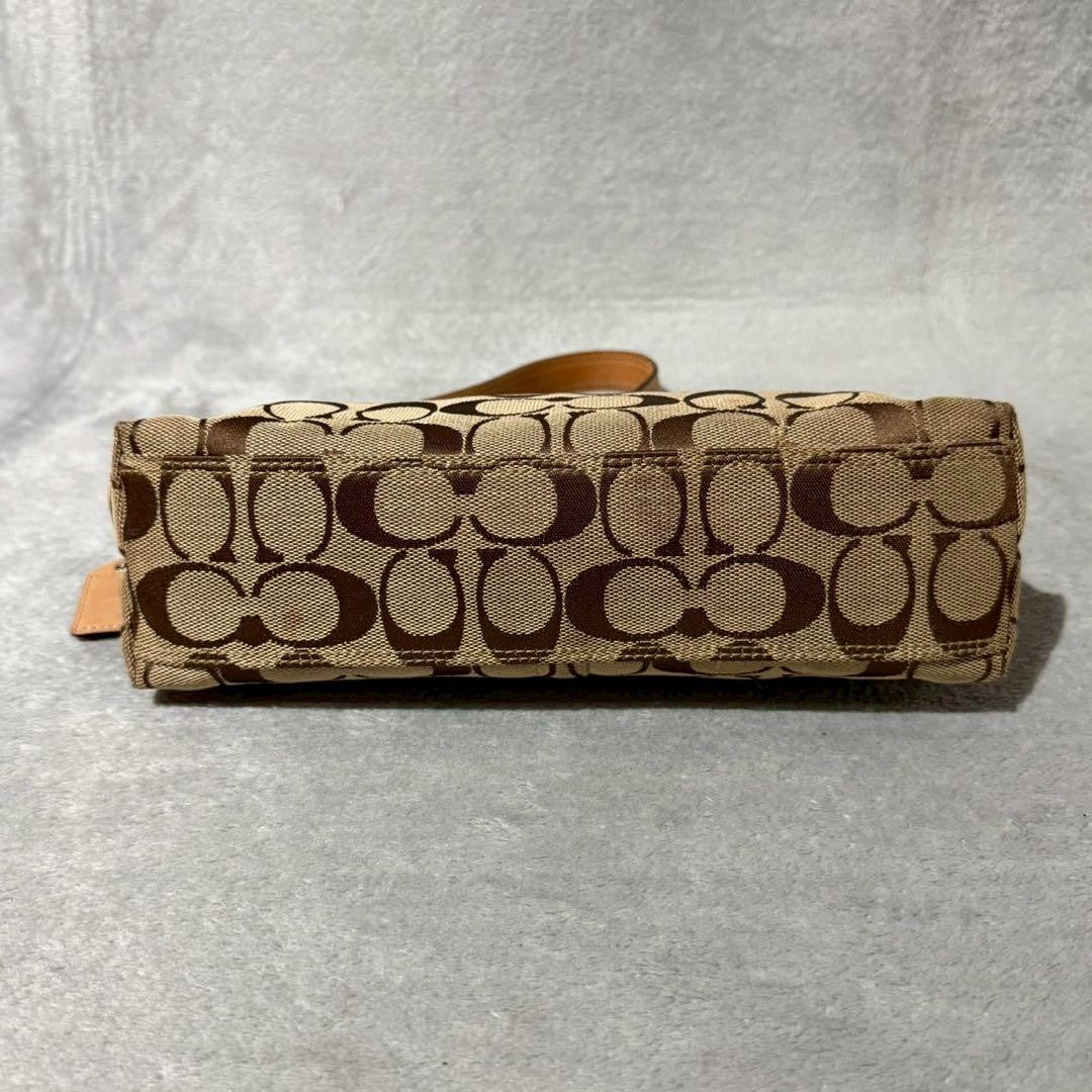 COACH Accessory Pouch Hand Bag Tote Purse Signature Leather Beige Authentic