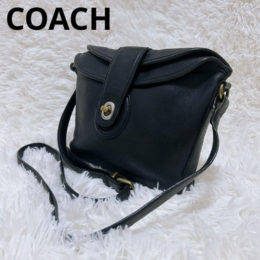 COACH Shoulder Bag Purse Turn Lock Leather Black Authentic