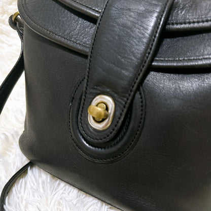 COACH Shoulder Bag Purse Turn Lock Leather Black Authentic