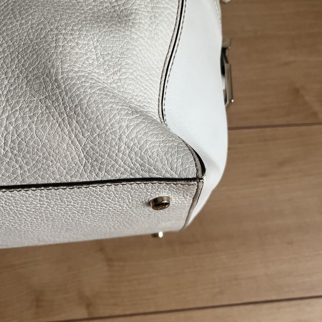 TOD'S Hand Shoulder Bag Tote Purse 2way Leather White Authentic