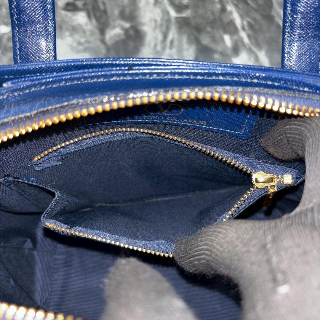 Valentino Garavani Hand Bag Tote Purse Leather Navy Authentic
