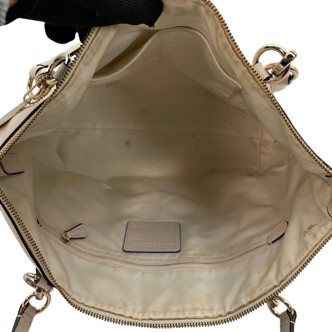 COACH Hand Bag Tote Purse Leather Beige Authentic