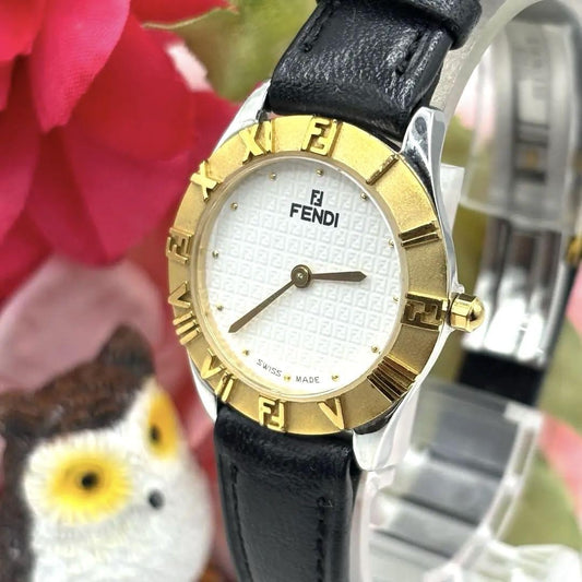 FENDI 2000L Quartz Watch Wristwatch FF Zucca Logo Gold Black Women's Authentic