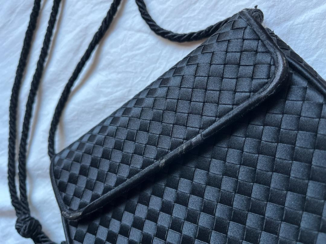 BOTTEGA VENETA Accessory Pouch Hand Pouch Intrecciato Black Authentic