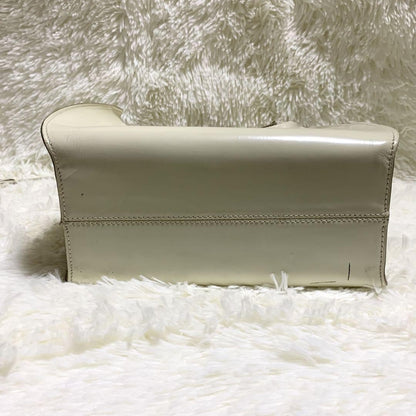Salvatore Ferragamo Hand Bag Purse Gancini White Leather Authentic With pouch