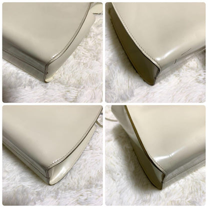 Salvatore Ferragamo Hand Bag Purse Gancini White Leather Authentic With pouch