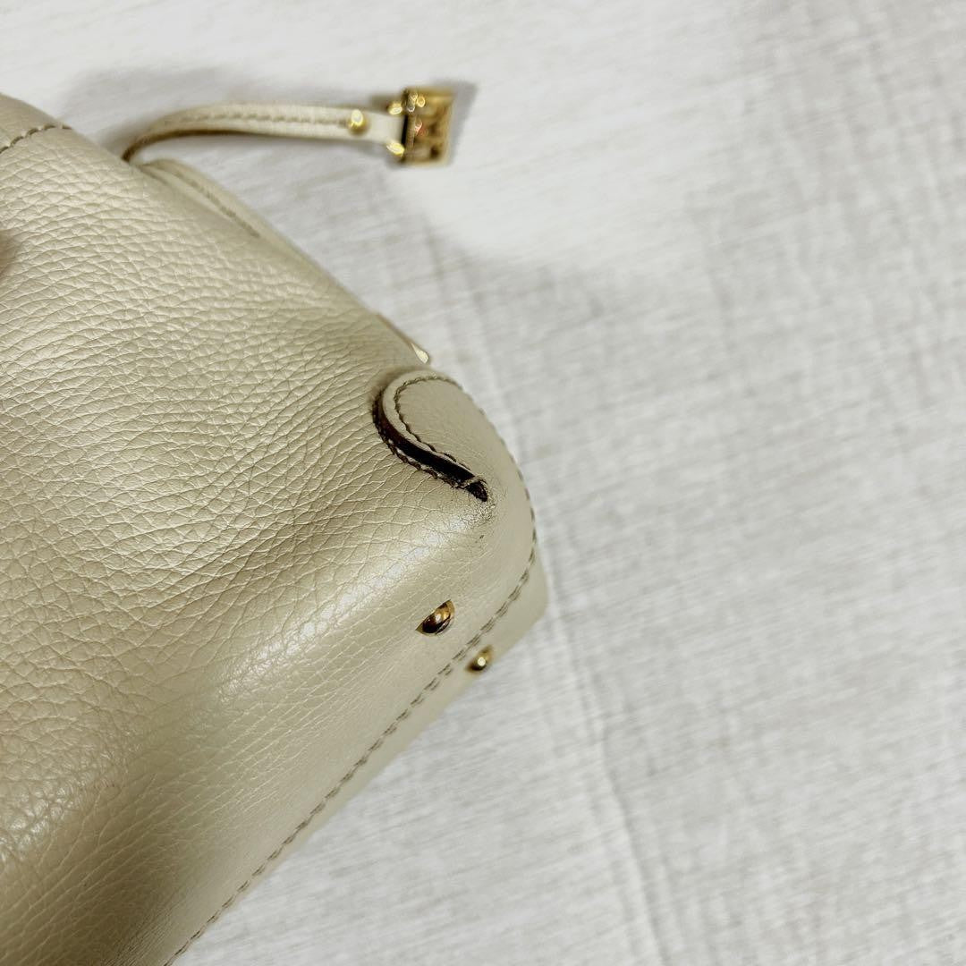 TOD'S Hand Bag Tote Purse Leather White Authentic