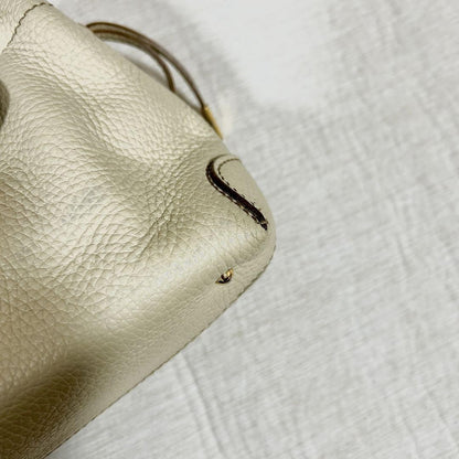 TOD'S Hand Bag Tote Purse Leather White Authentic