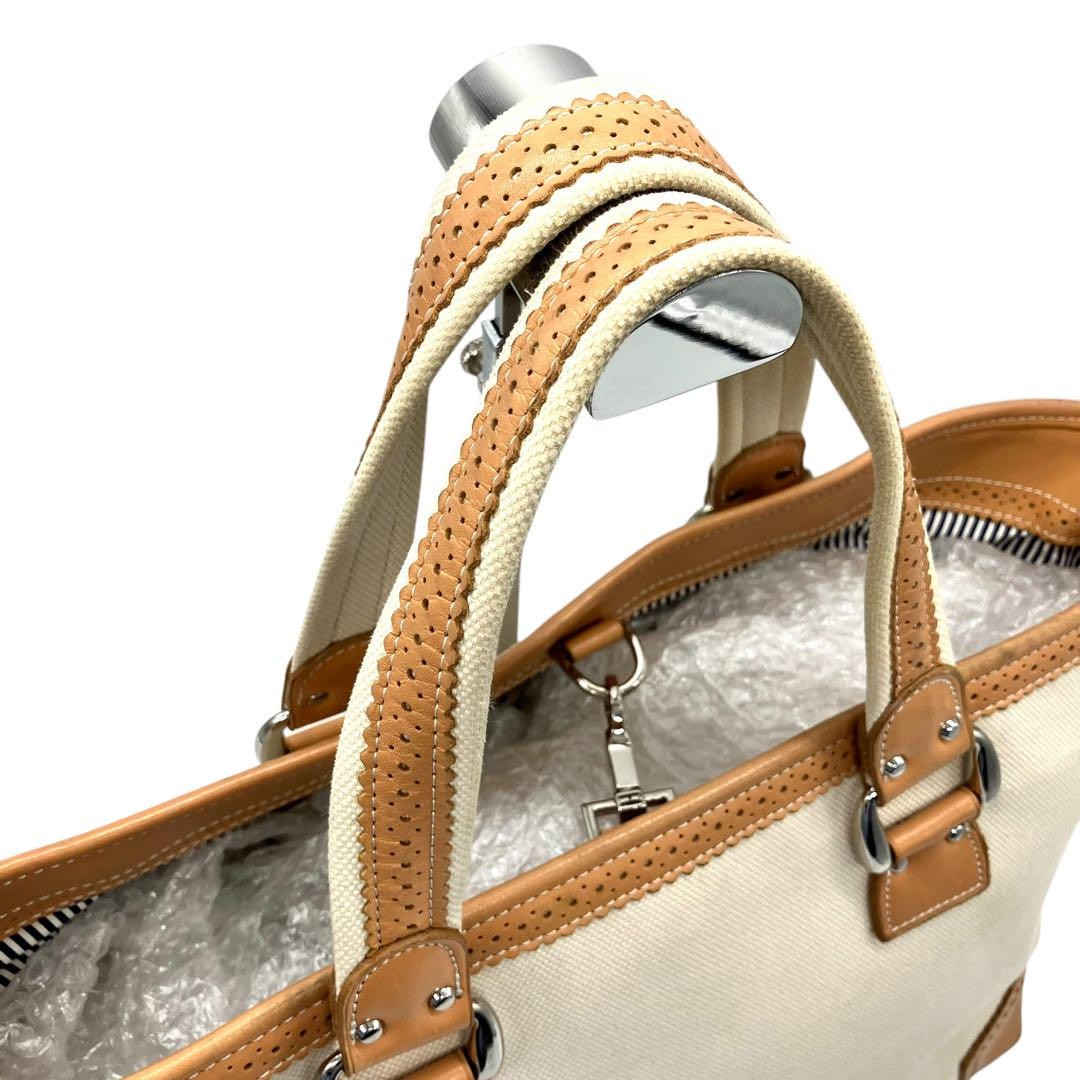 BURBERRY LONDON Hand Bag Tote Purse Canvas Leather Beige Authentic
