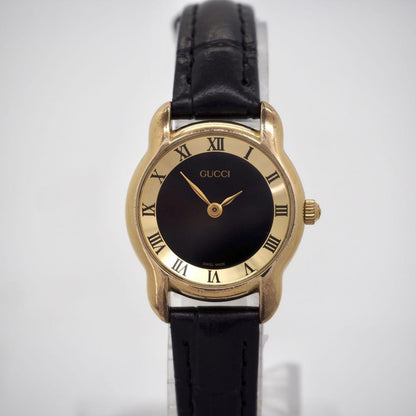 GUCCI 5100L Quartz Watch Wristwatch Gold Black Women's Authentic
