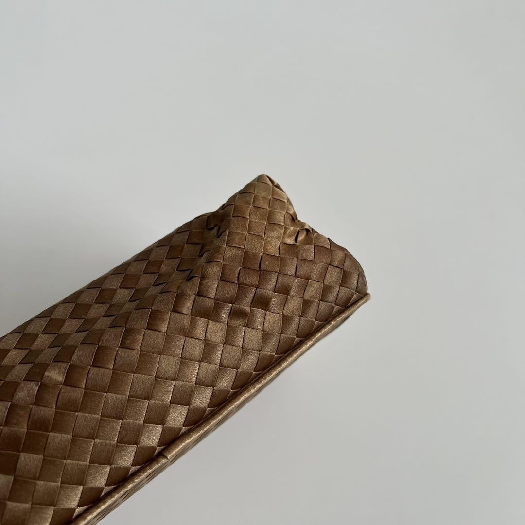BOTTEGA VENETA Shoulder Bag Purse Intrecciato Suede Leather Beige Authentic