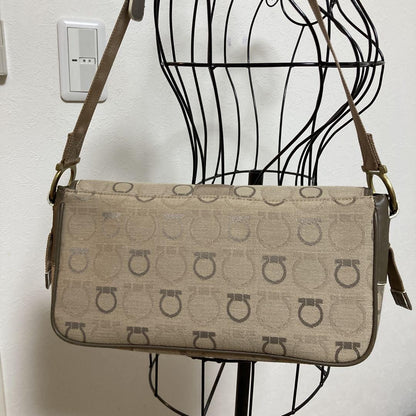 Salvatore Ferragamo shoulder bag Purse Gancini Beige Gold Canvas Authentic Used