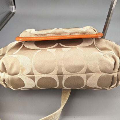COACH Shoulder Bag Purse Signature Old Canvas Leather Gold Beige Authentic