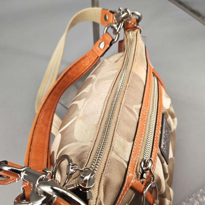 COACH Shoulder Bag Purse Signature Old Canvas Leather Gold Beige Authentic