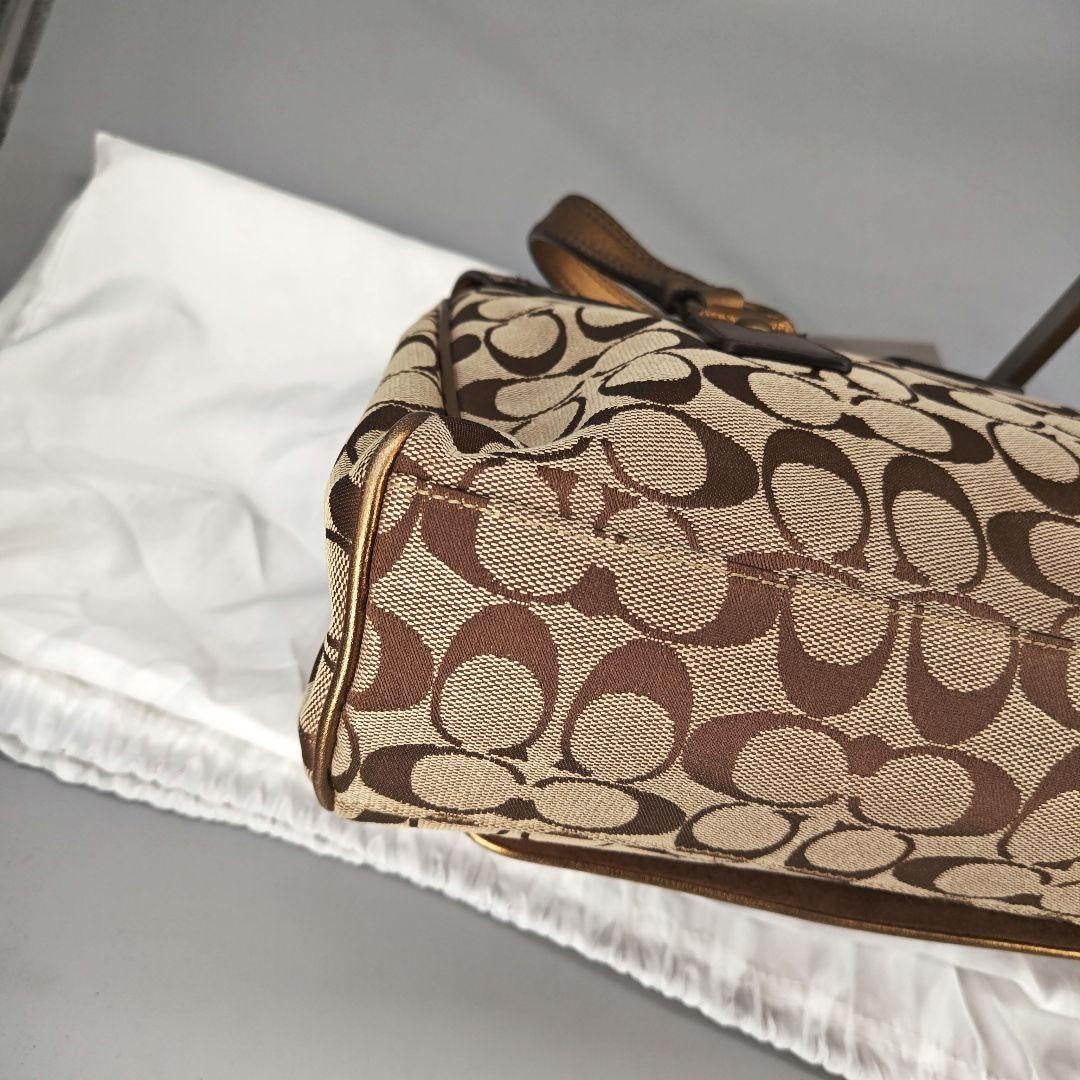 COACH Hand Bag Tote Purse Old 1498 Signature Suede Leather Canvas Beige Gold