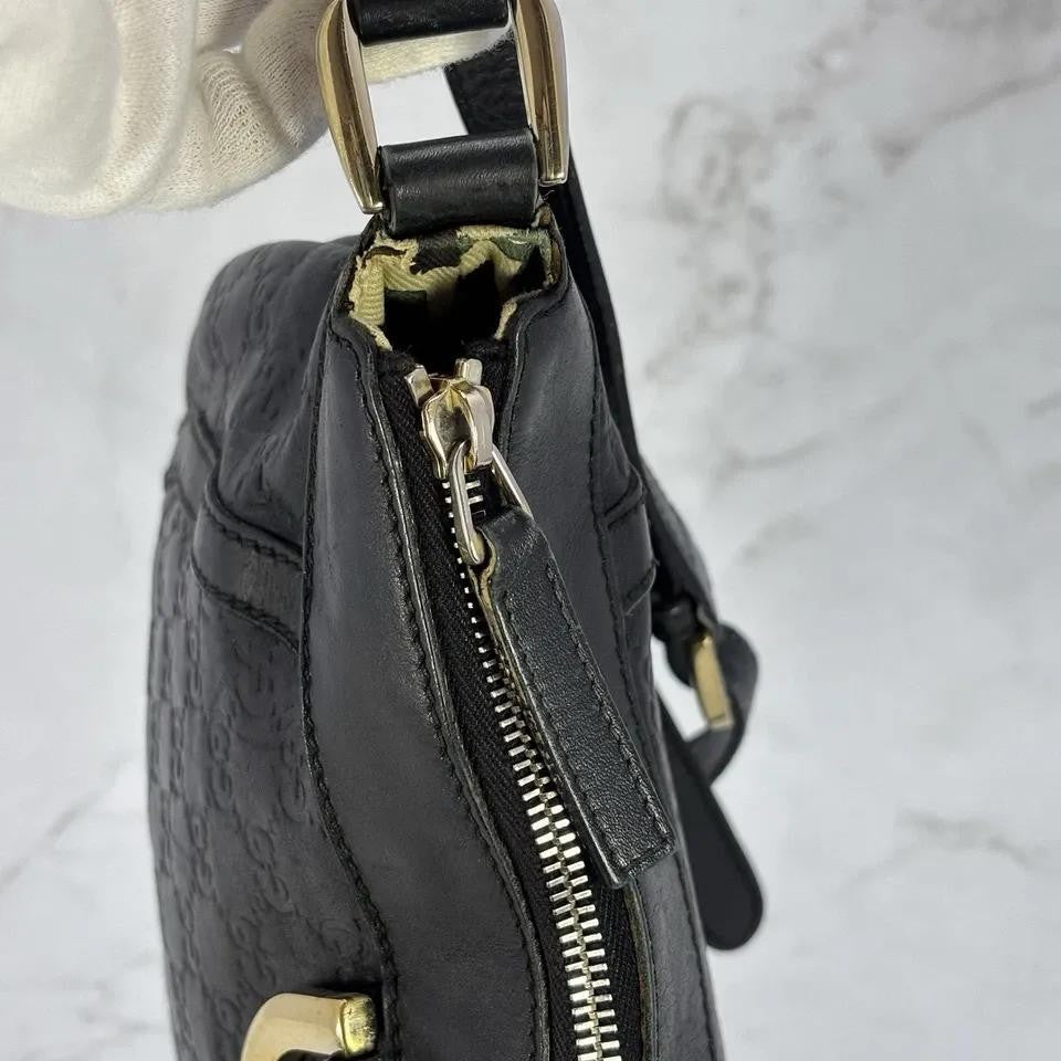 GUCCI Shoulder Bag Purse GG Canvas Leather Black Authentic