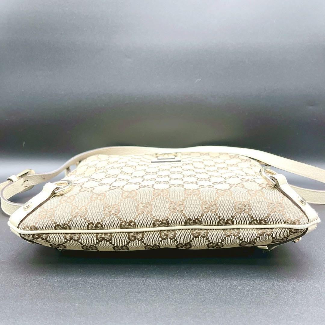 GUCCI Shoulder Bag Purse GG Canvas Leather Authentic