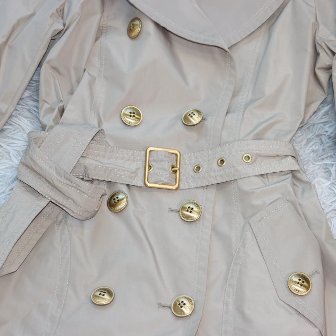 BURBERRY BLUE LABEL Coat Asian fit M 38 US size S Beige Authentic