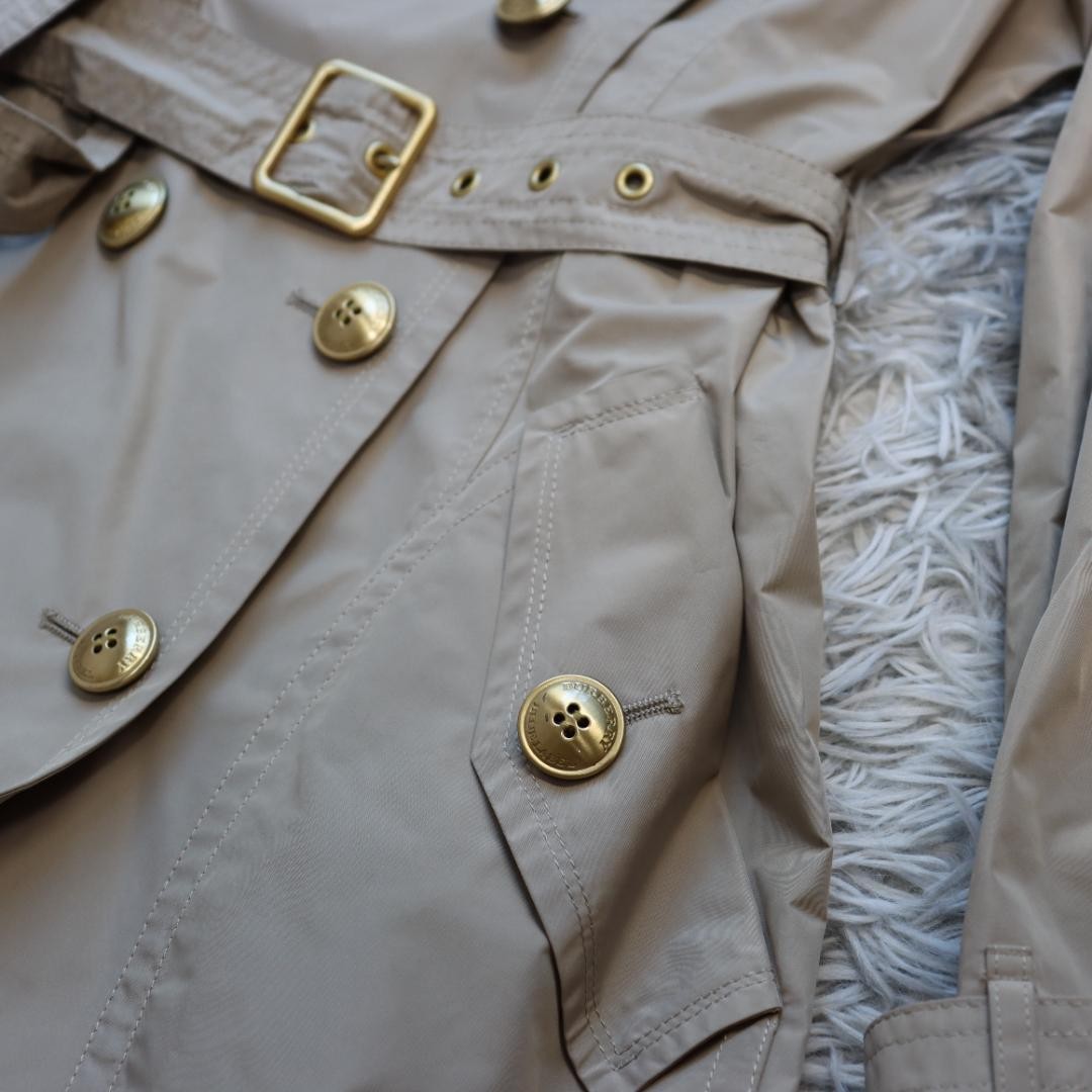 BURBERRY BLUE LABEL Coat Asian fit M 38 US size S Beige Authentic