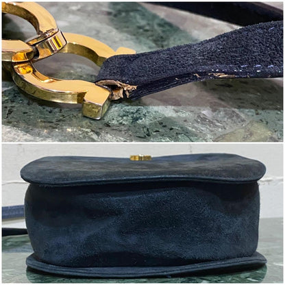 Salvatore Ferragamo Shoulder Bag Purse Gancini Suede Leather Authentic