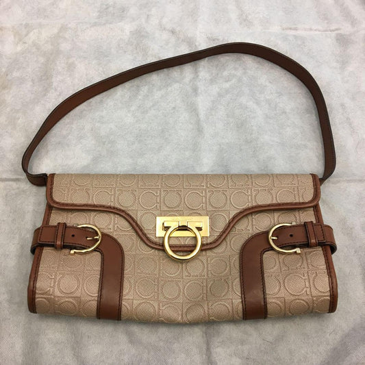 Salvatore Ferragamo Shoulder Bag Purse Gancini Leather Authentic