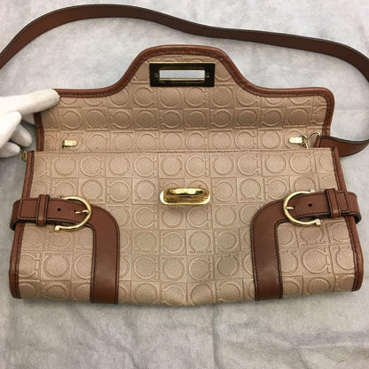 Salvatore Ferragamo Shoulder Bag Purse Gancini Leather Authentic