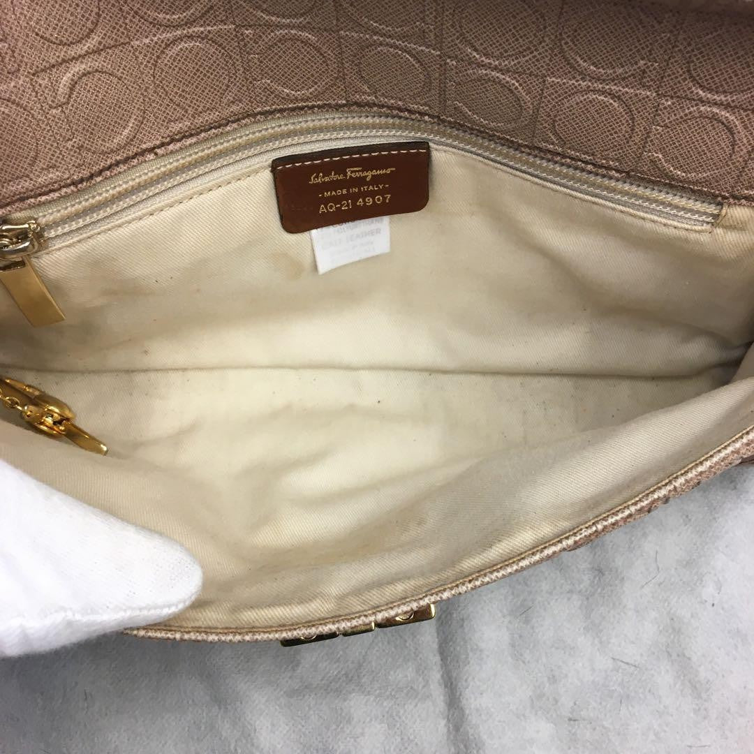 Salvatore Ferragamo Shoulder Bag Purse Gancini Leather Authentic