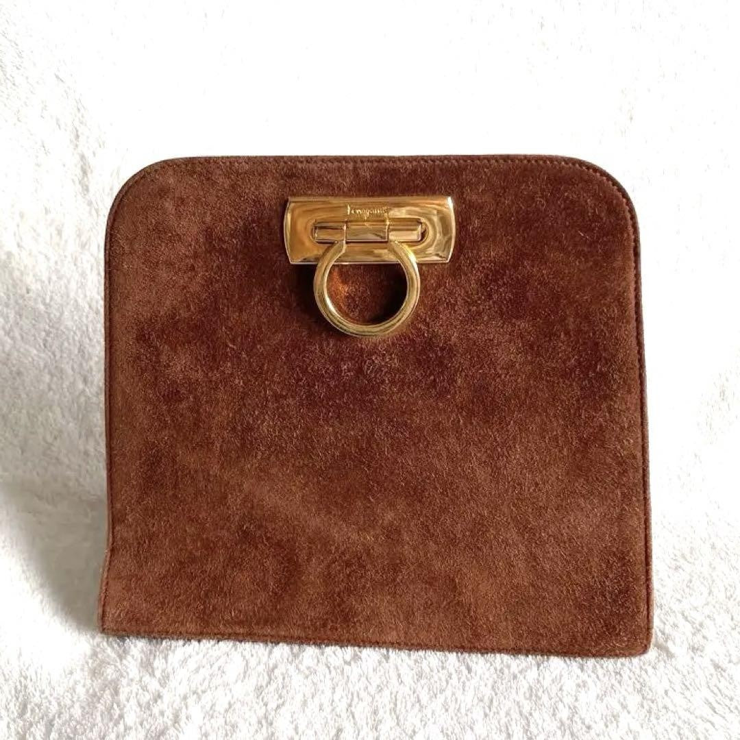 Salvatore Ferragamo Shoulder Bag Purse Gancini Chain Suede Brown Authentic