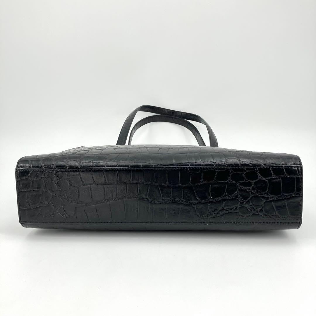Valentino Garavani Hand Bag Tote Purse Leather Black Authentic