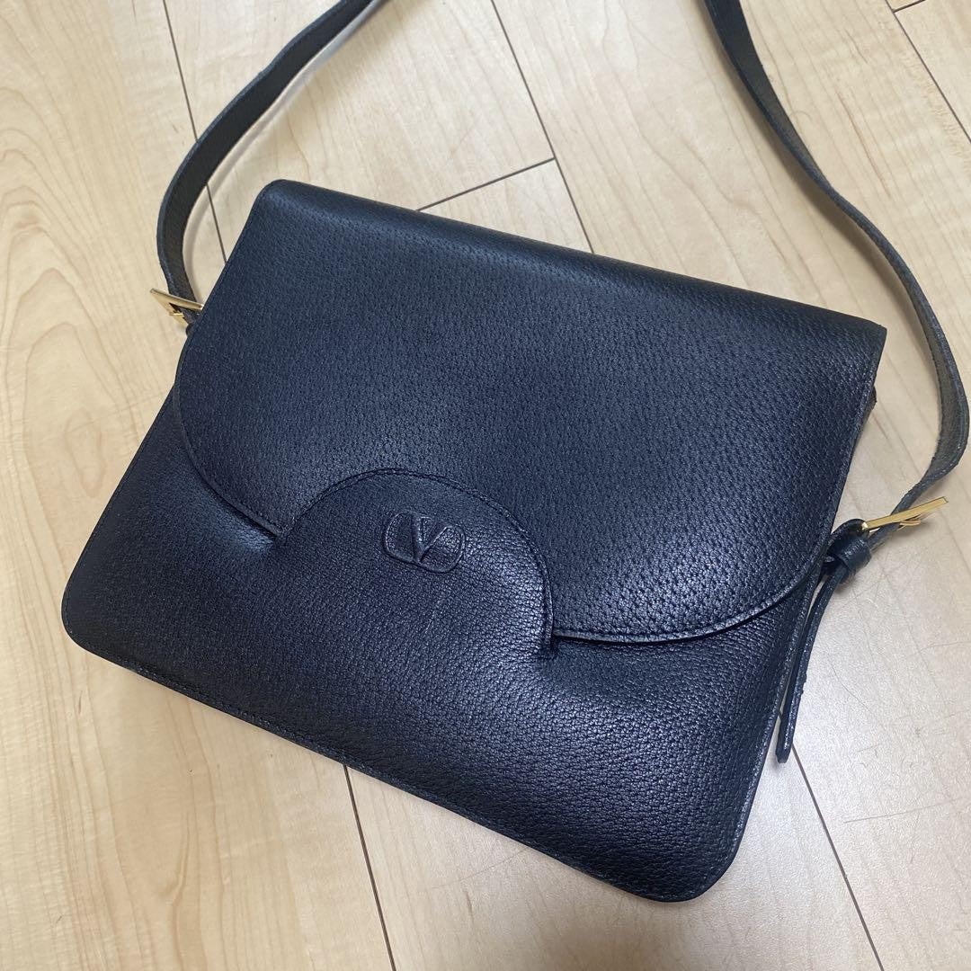 Valentino Garavani Shoulder Bag Purse Logo Black Authentic