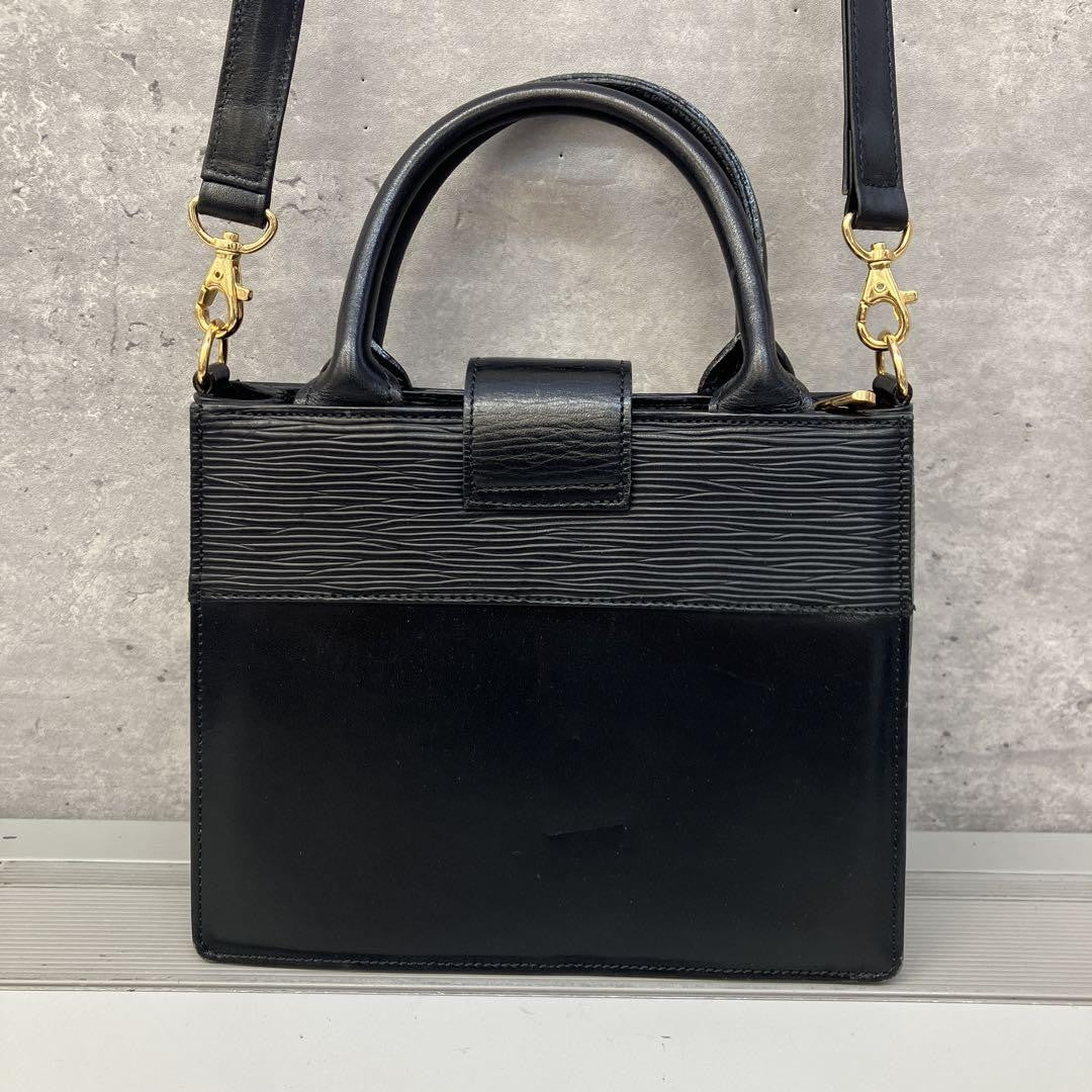 Valentino Garavani Hand Shoulder Bag Tote Purse 2way Leather Black Authentic
