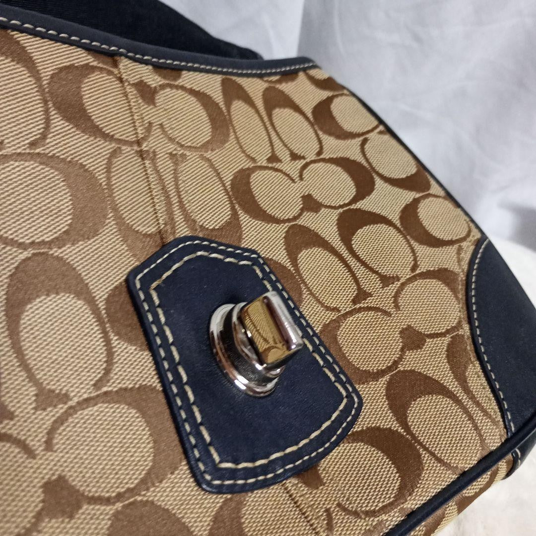 COACH Shoulder Bag Purse Signature Canvas Brown Black Authentic