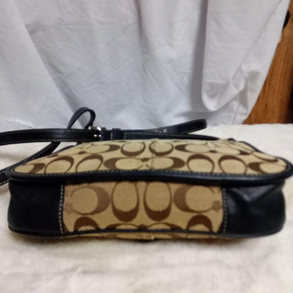 COACH Shoulder Bag Purse Signature Canvas Brown Black Authentic